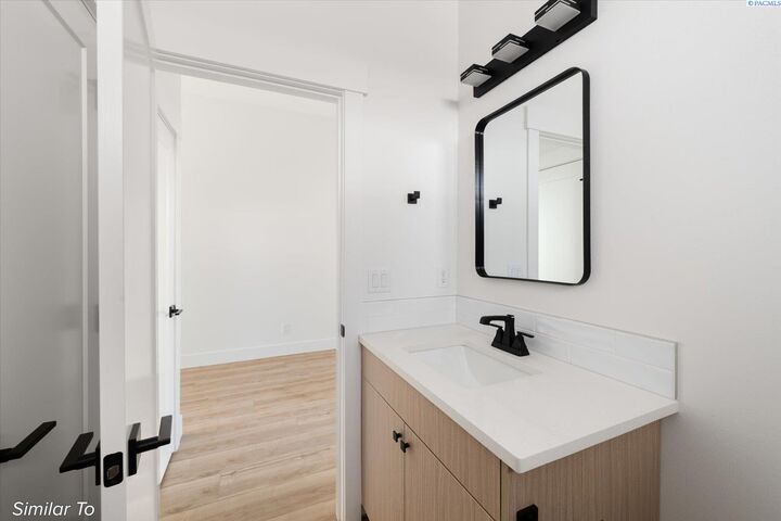 Property Photo:  1130 Fairhaven Loop 27  WA 99352 