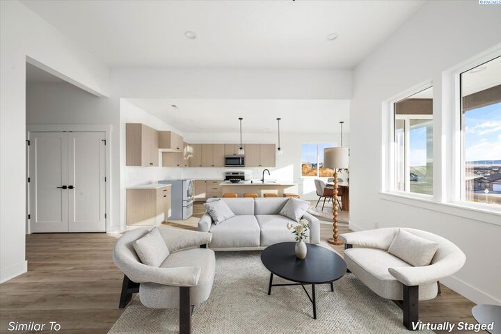 Property Photo:  1130 Fairhaven Loop 27  WA 99352 