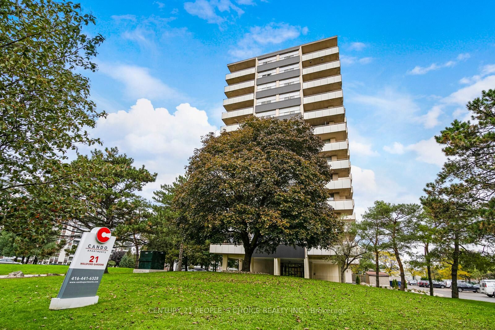 Photo de la propriété:  21 Welsford Gardens 704  ON M3A 2P6 