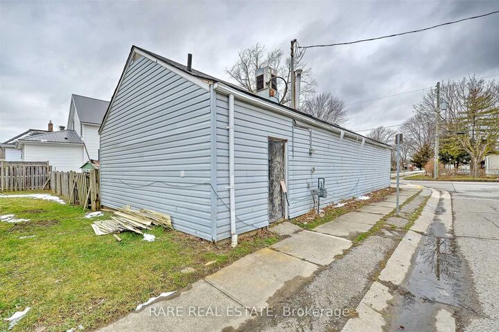 Property Photo: 280 Park Street ON N7M 3S3