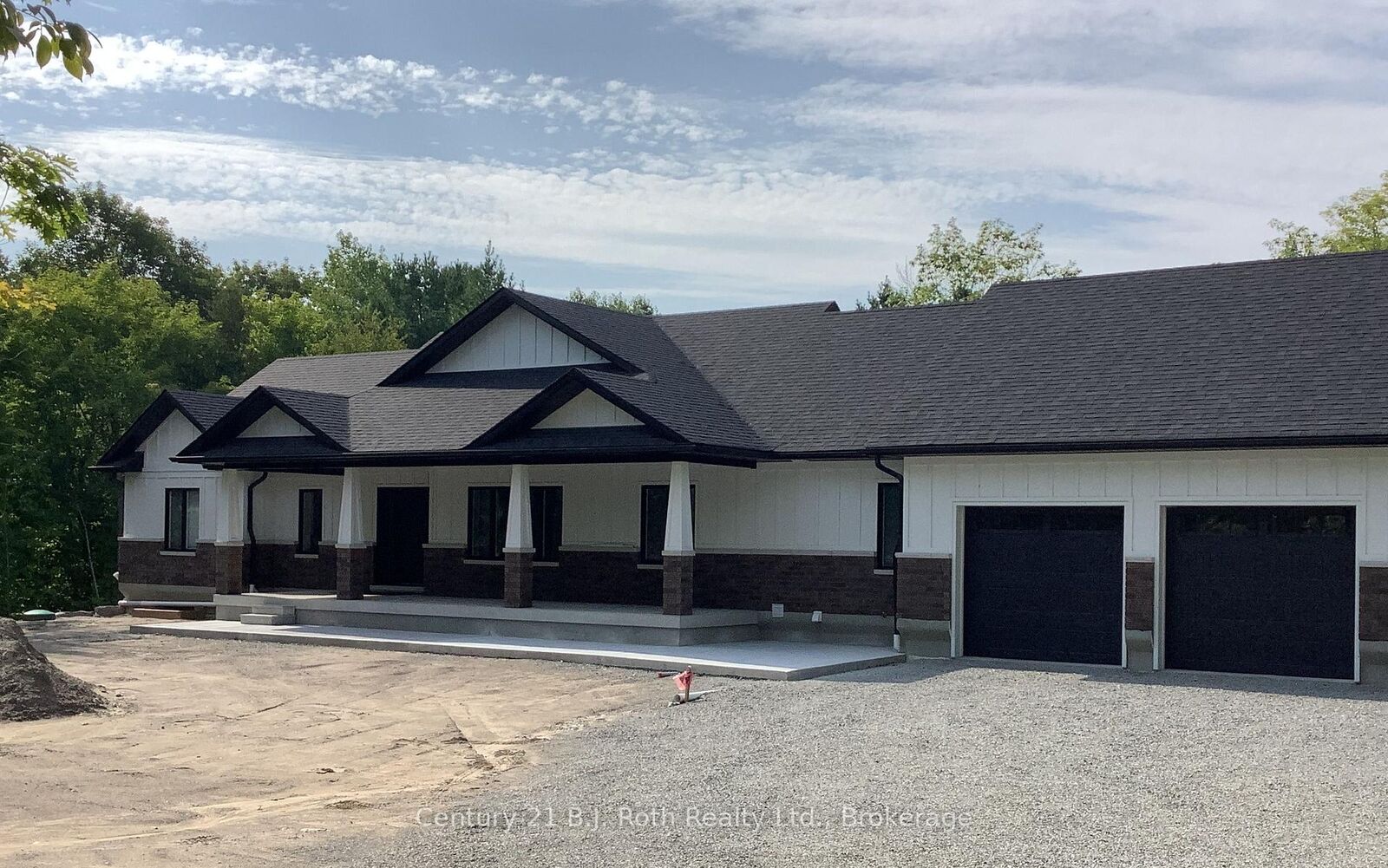 Property Photo: 14 Greenlaw Court ON L0L 1V0