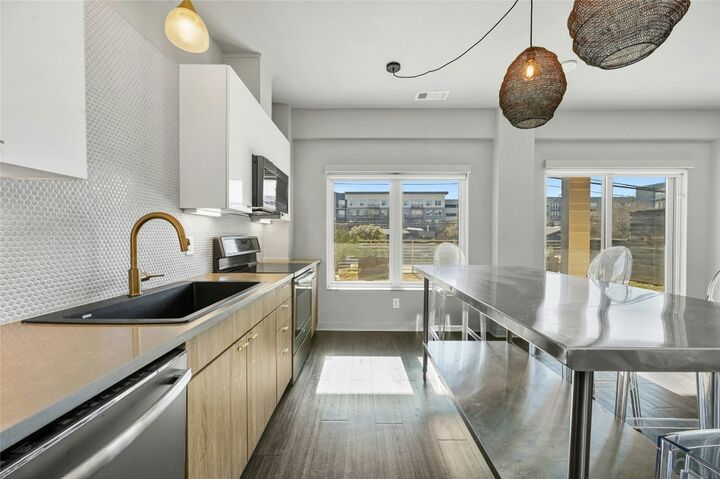 Property Photo:  4361 S Congress Avenue 129  TX 78745 