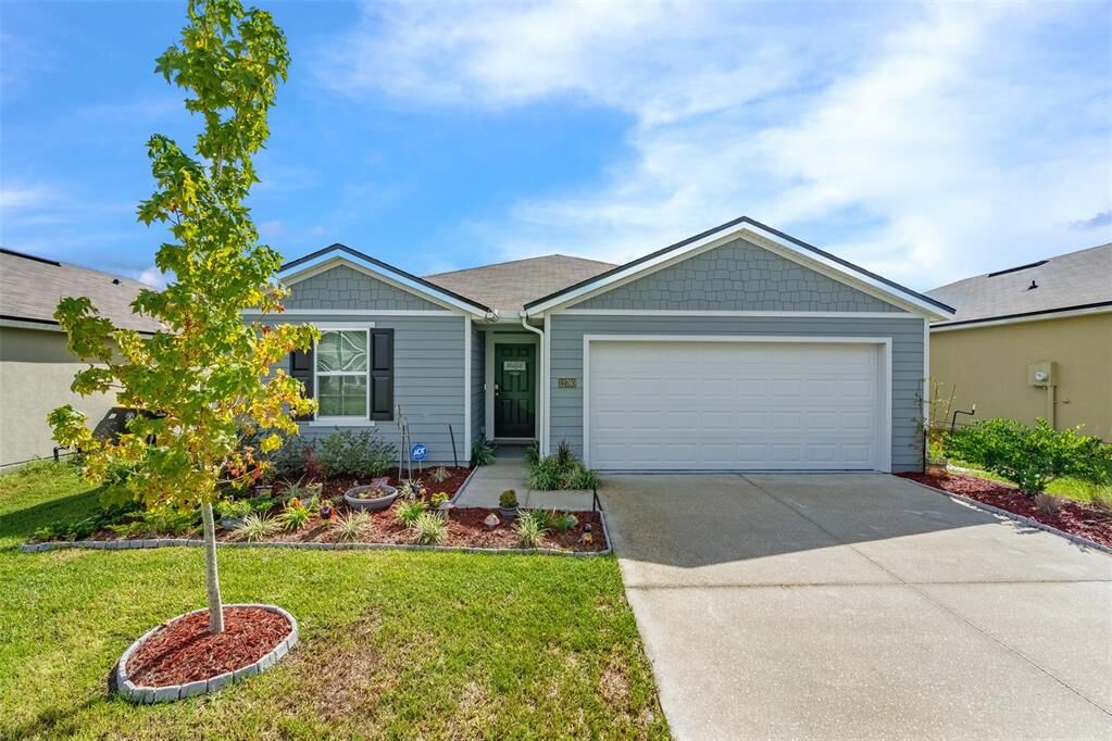 Property Photo:  12780 Cacao Tree Trail  FL 32218 