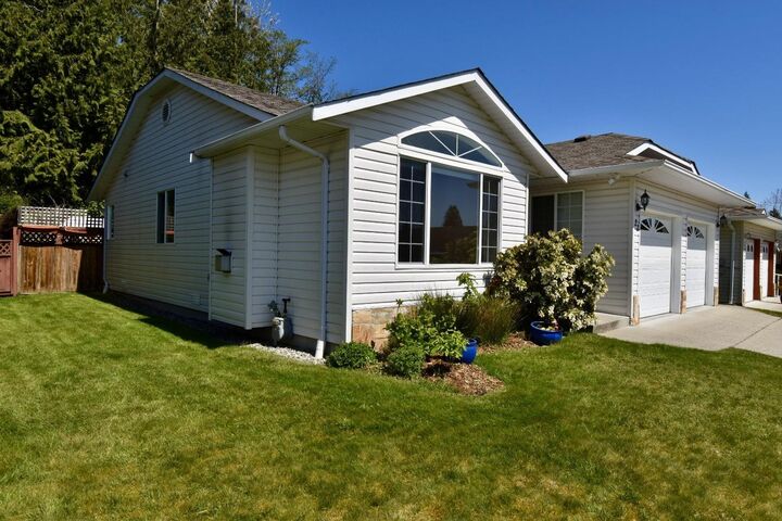 Property Photo: 535 Shaw Road 22 BC V0N 1V8