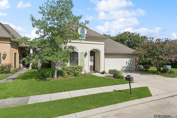 Property Photo:  5214 Quarter Ln  LA 70809 