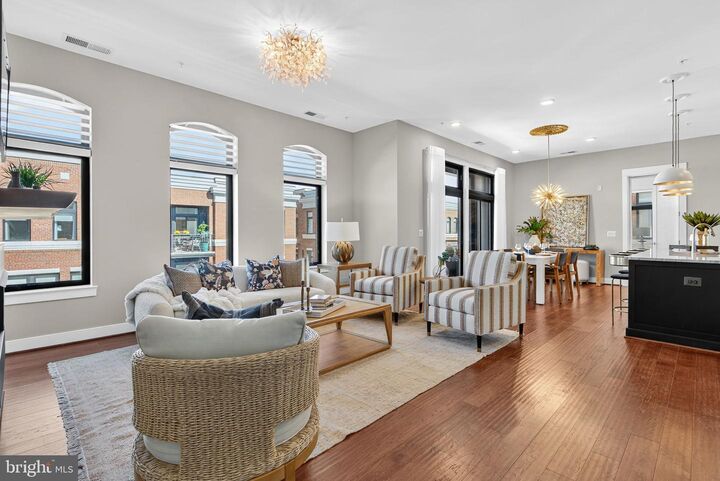 Property Photo:  3 Stationmaster Street SE 402  VA 20175 