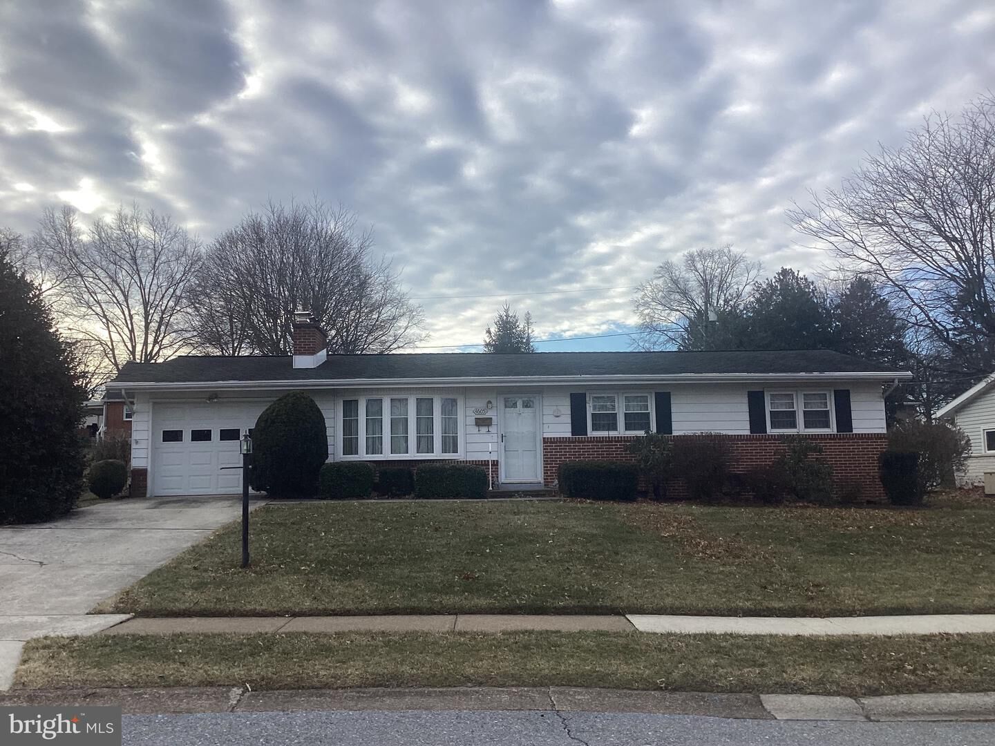 Property Photo:  4605 Surrey Road  PA 17109 