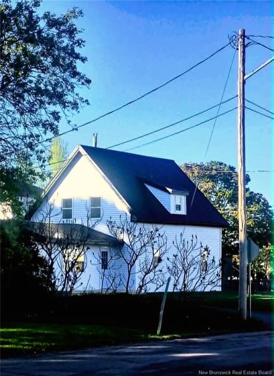 Property Photo: 200 Jubilee Street NB E4P 1X5