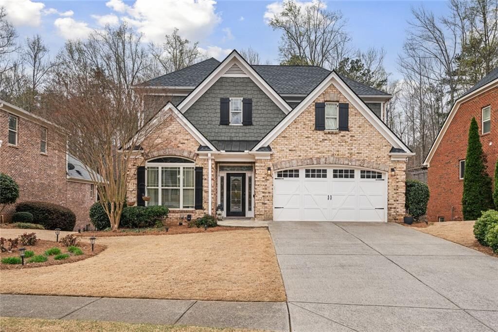 Property Photo:  1525 Camden Cove Drive  GA 30040 