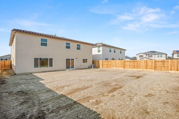 Property Photo:  2163 S Terry Avenue  CA 93725 