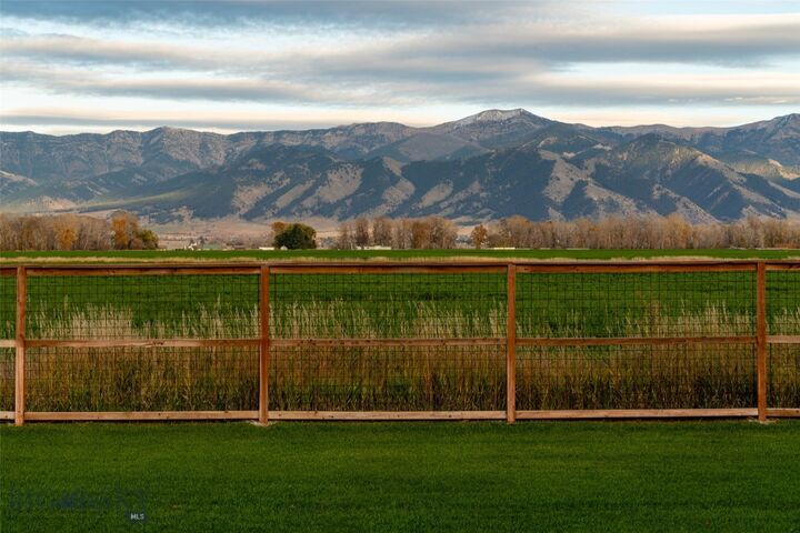 Property Photo: 2019 E Silver Circle MT 59714