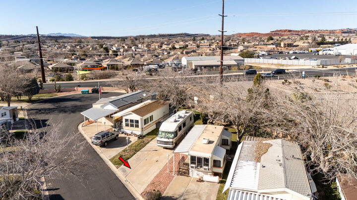 Property Photo: 150 N 3050 E #104 UT 84790