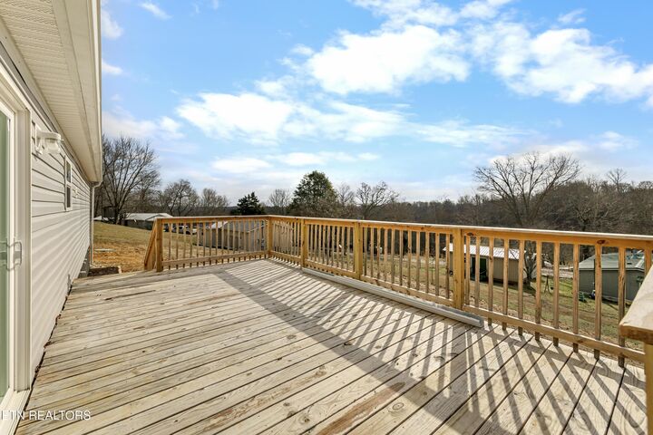 Property Photo: 110 Cumberland Overlook Lane TN 37757