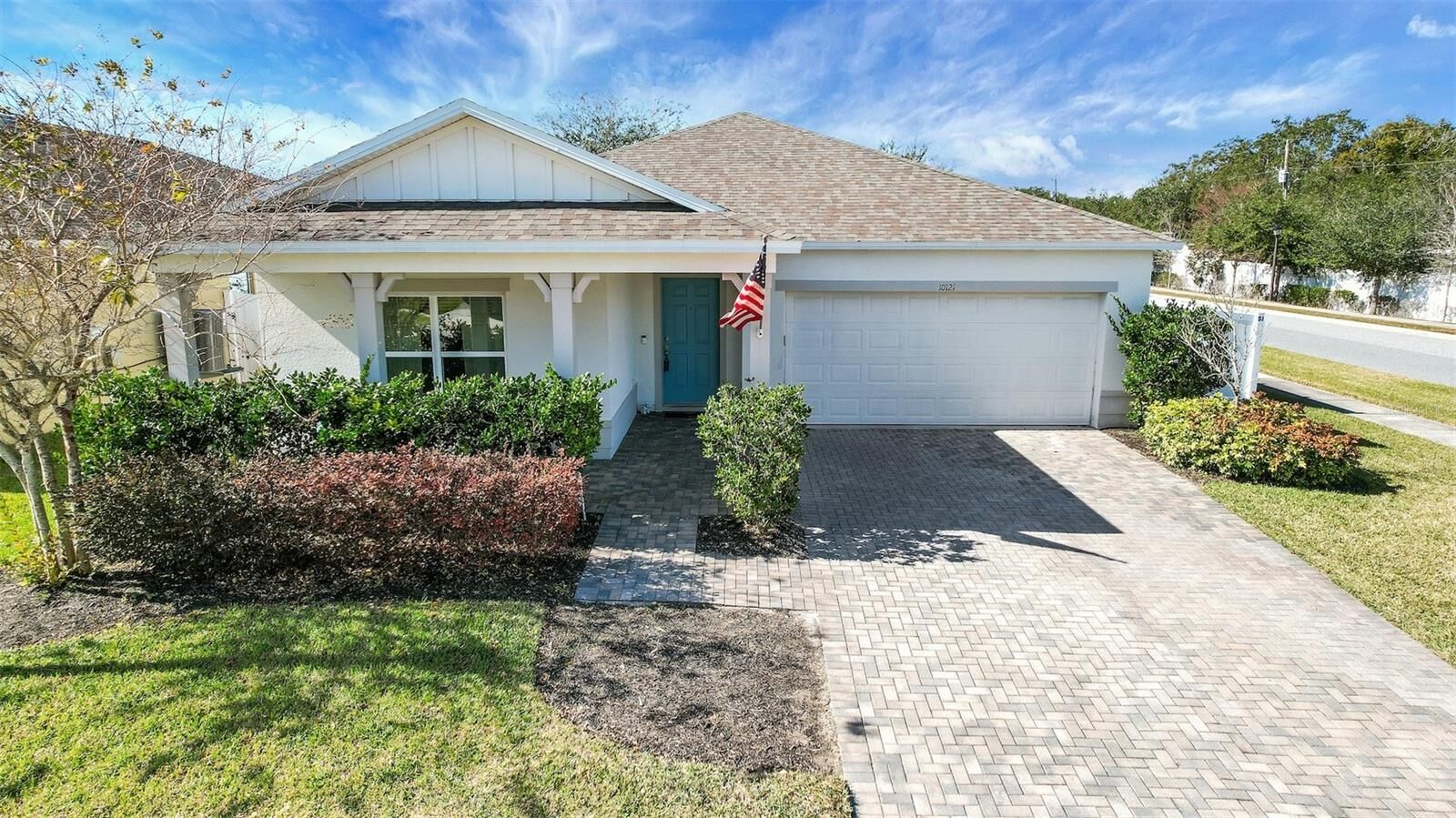 Property Photo: 10121 Grande Loop FL 34711