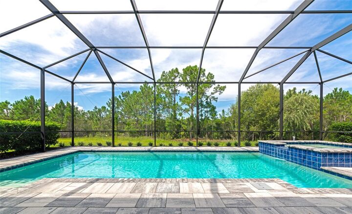 Property Photo:  16620 Collingtree Crossing  FL 34202 