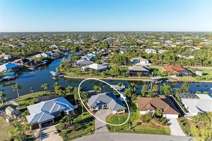 Property Photo:  14968 Lyneburg Avenue  FL 33981 