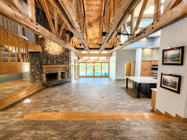 Property Photo: 3522 Shoreline Circle FL 34684