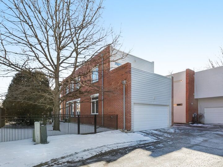 Property Photo:  1515 Monroe Street A  IL 60202 