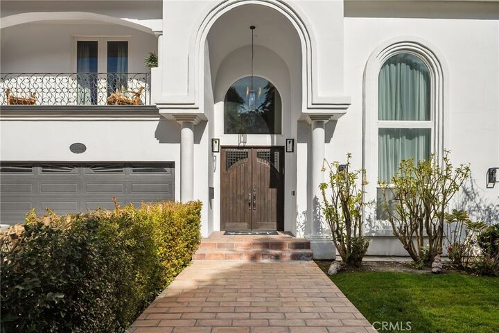 Property Photo: 13045 Greenleaf Street CA 91604