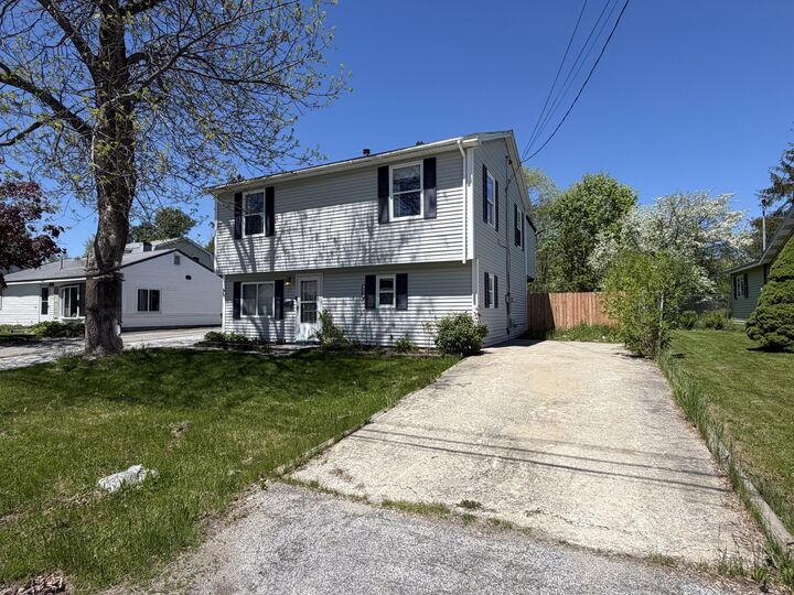Property Photo:  169 Thornton Road  ME 04401 
