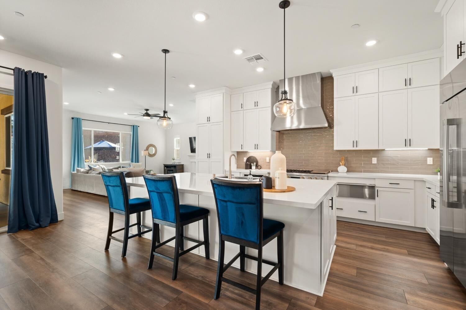 Property Photo:  310 Milazzo Court  CA 95762 