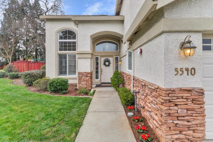 Property Photo:  5540 Tierra Gardens Lane  CA 95608 
