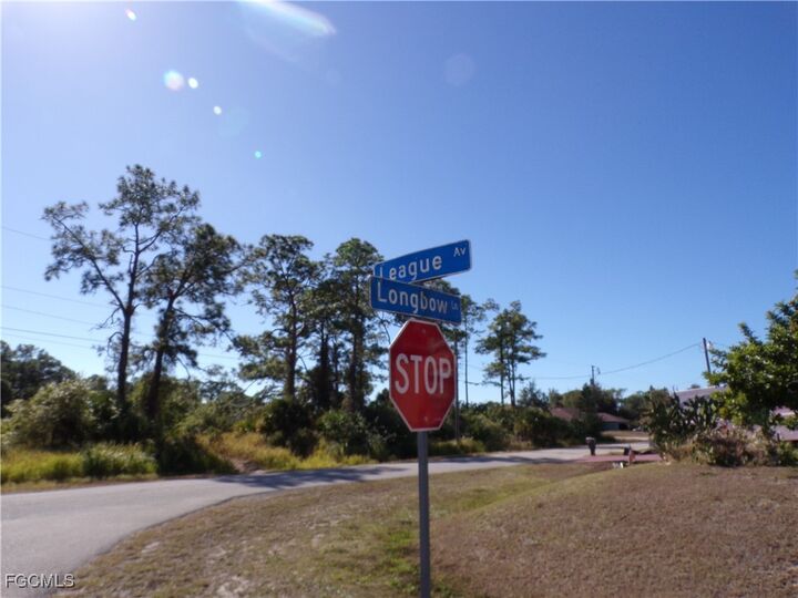 Property Photo:  763 Longbow Lane  FL 33972 