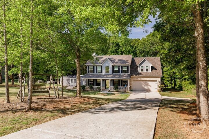 Property Photo:  271 Oxmoor Close  GA 30683 