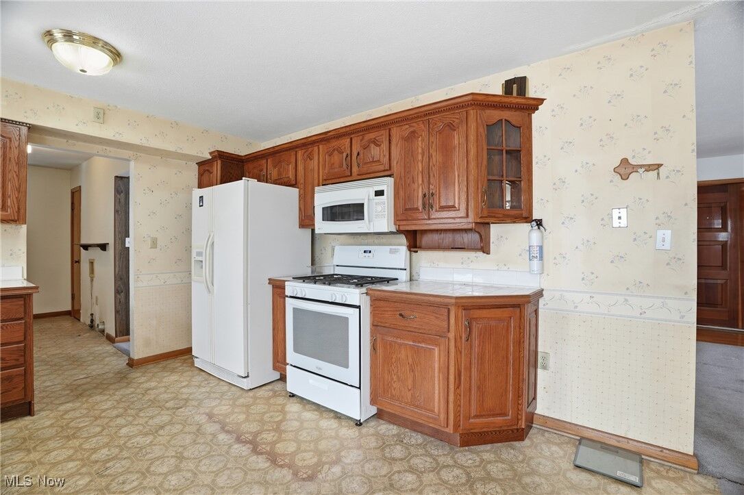 Property Photo:  350 Blennerhassett Heights  WV 26181 