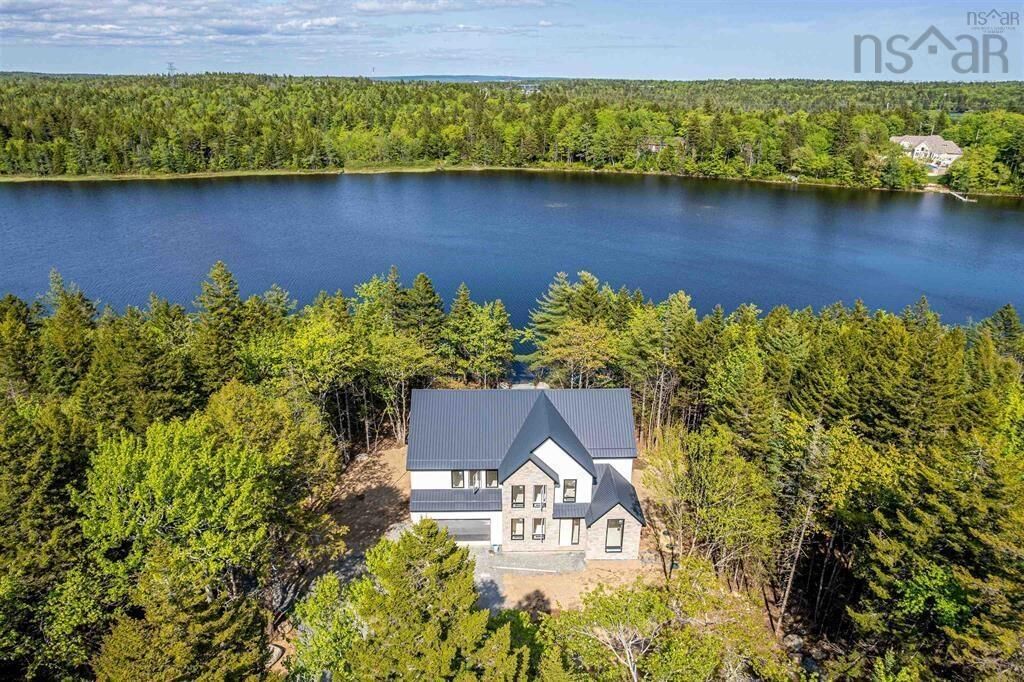 Property Photo: 103 Canoe Crescent NS B4B 2P6