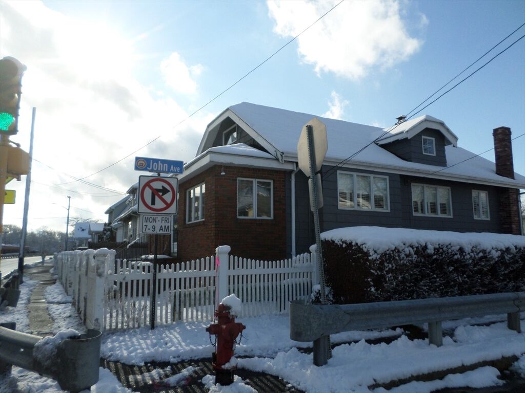 Property Photo:  191 N Shore Rd  MA 02151 