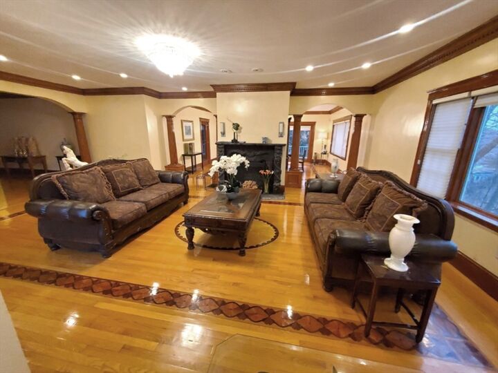 Property Photo:  72 Charlemont Street  MA 02461 