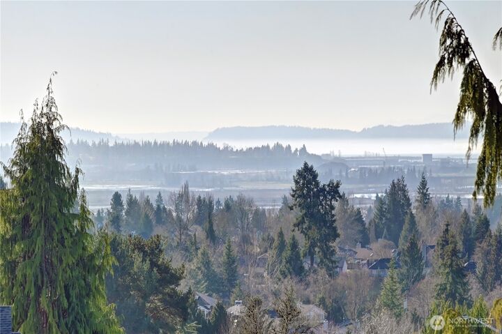 Property Photo:  7713  72nd Street NE  WA 98270 