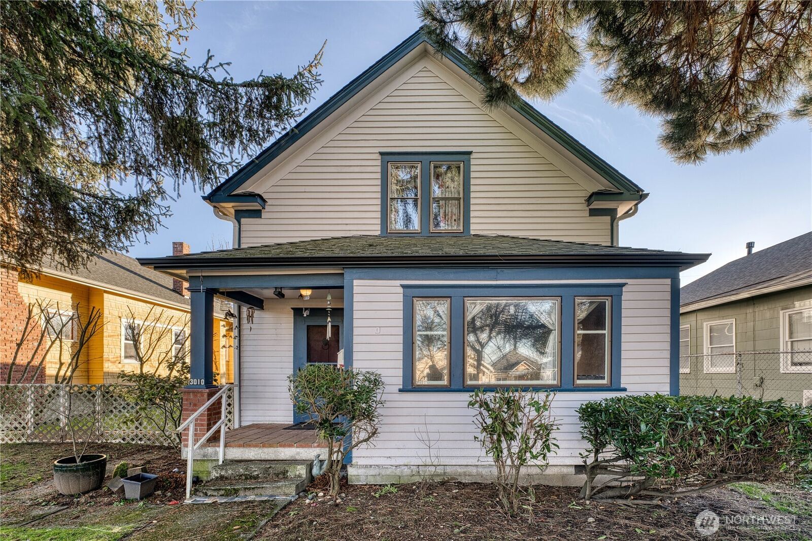 Property Photo:  3010 S 8th Street  WA 98405 