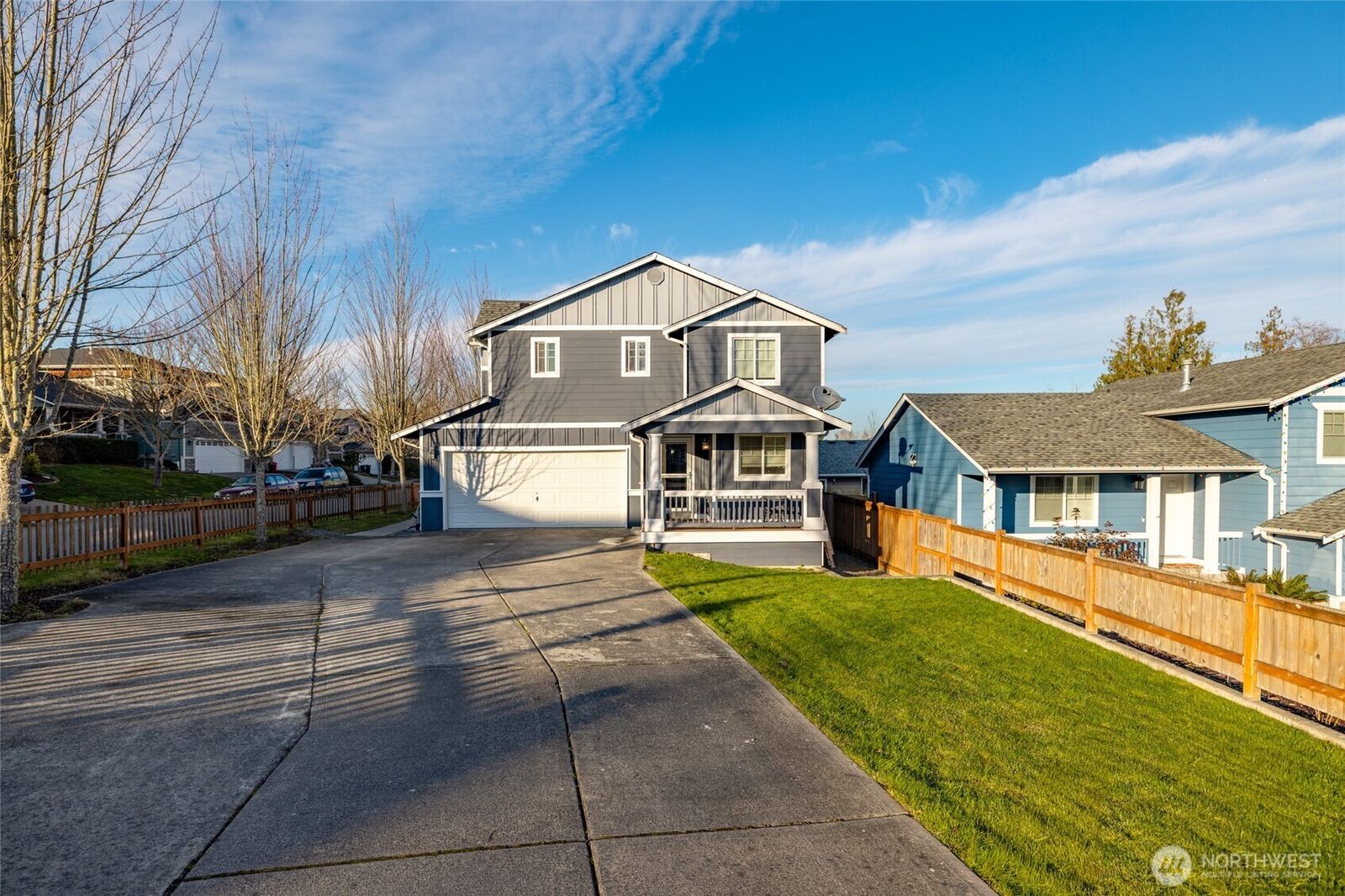 Property Photo:  250  Dallas Street  WA 98274 