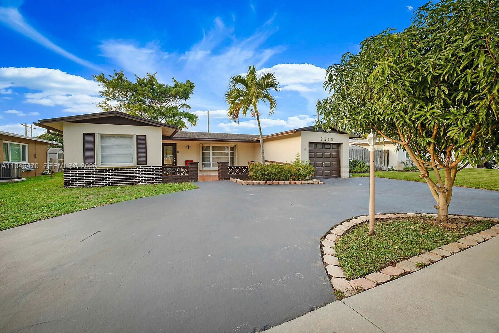 Property Photo:  2210 NW 91st Ter  FL 33024 