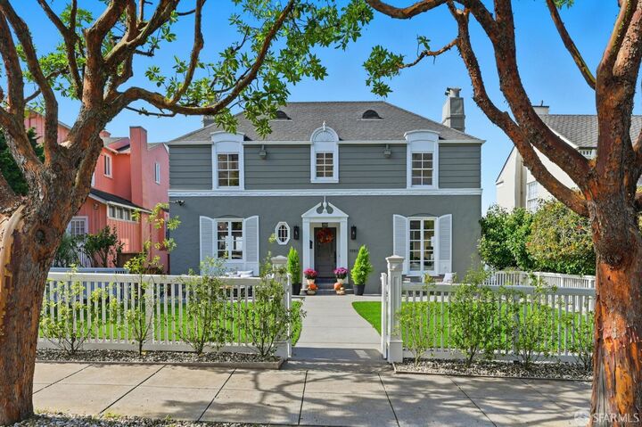 Property Photo:  1983 15th Avenue  CA 94116 