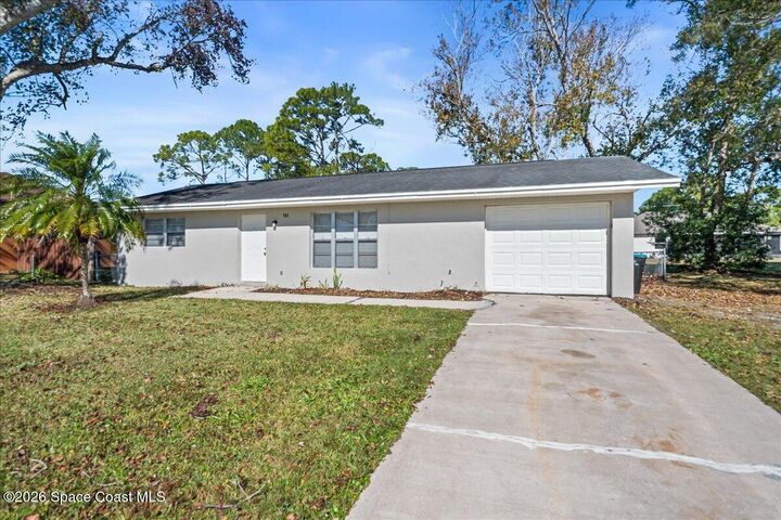 Property Photo:  781 August Street SE  FL 32909 
