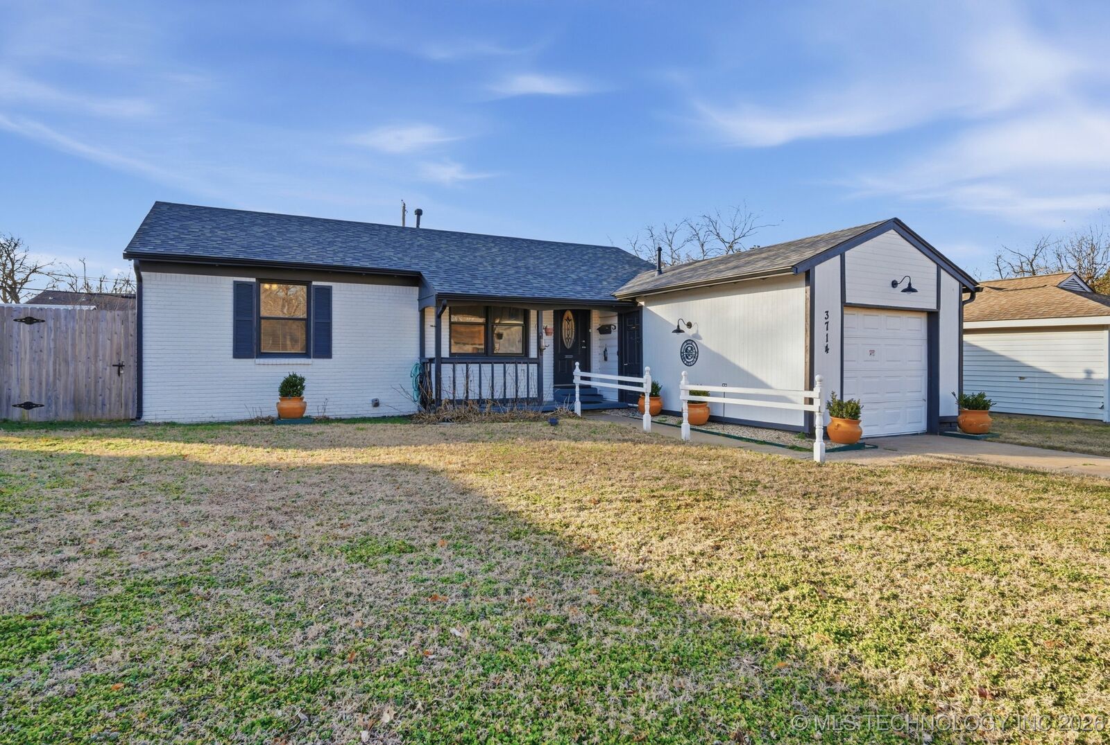 Property Photo:  3714 E 2nd Place  OK 74112 