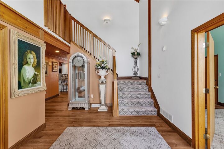 Property Photo:  204 S Links Avenue  PA 16001 