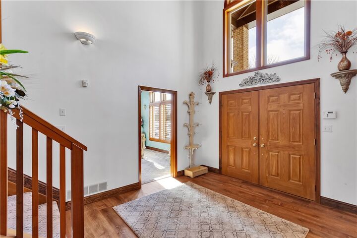 Property Photo:  204 S Links Avenue  PA 16001 