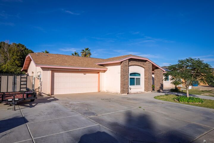 Property Photo:  3558 E Cecelia Ln  AZ 85365 