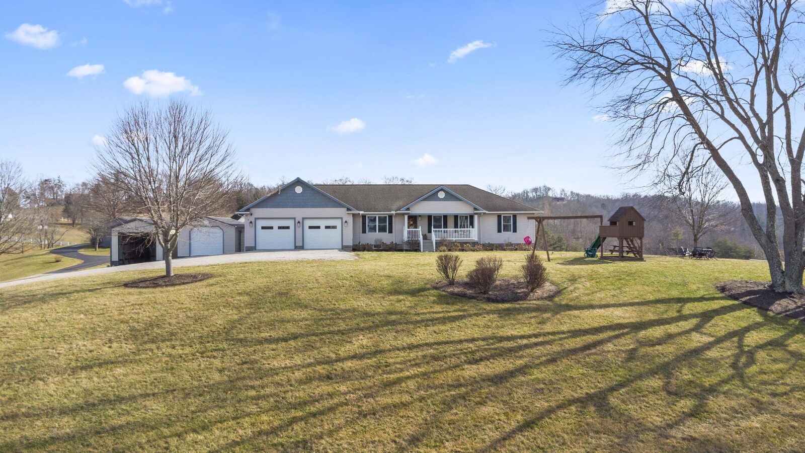 Property Photo:  218 Fox Run Rd  KY 41143 