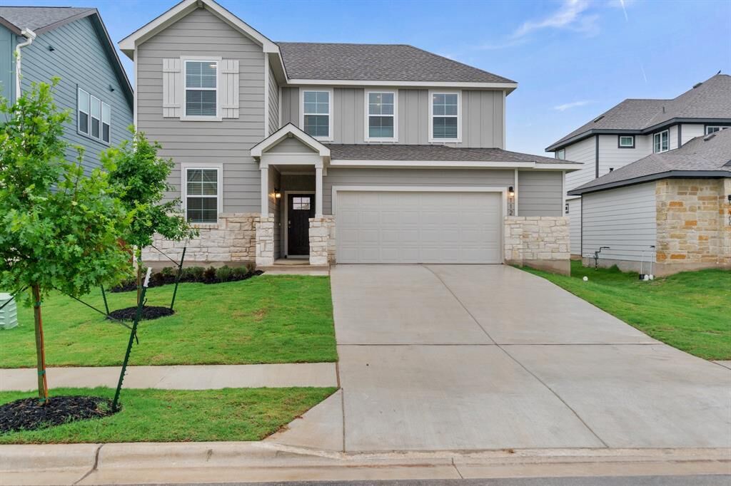 Property Photo: 112 Lasso Cove TX 78640