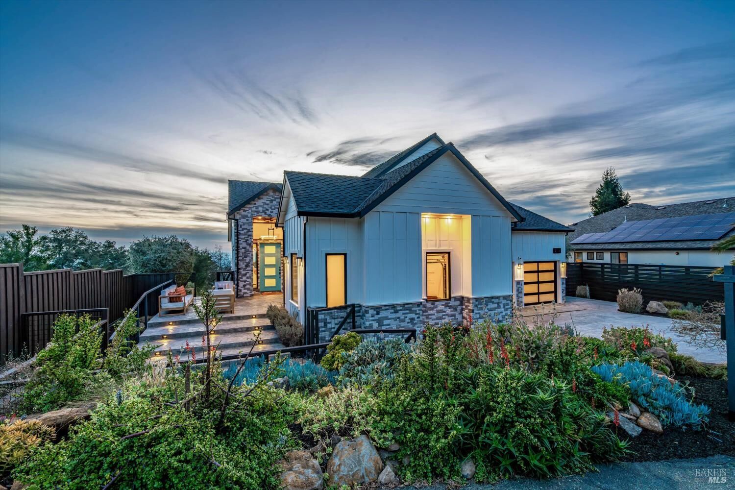 Property Photo: 2116 Wedgewood Way CA 95404