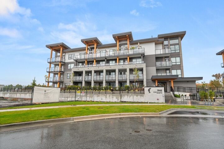 Property Photo: 1942 Starling Drive 205 BC V4M 0C7