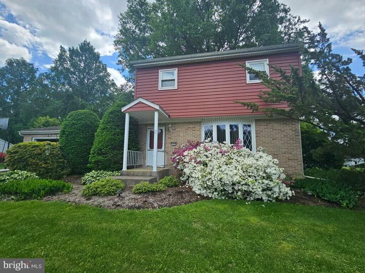 Property Photo: 1312 Scenery Drive PA 17050