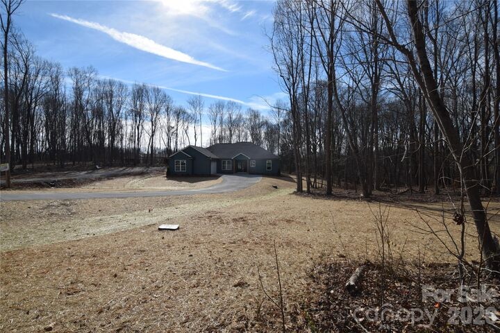 Property Photo: 3003 Buffet Lane NC 28110