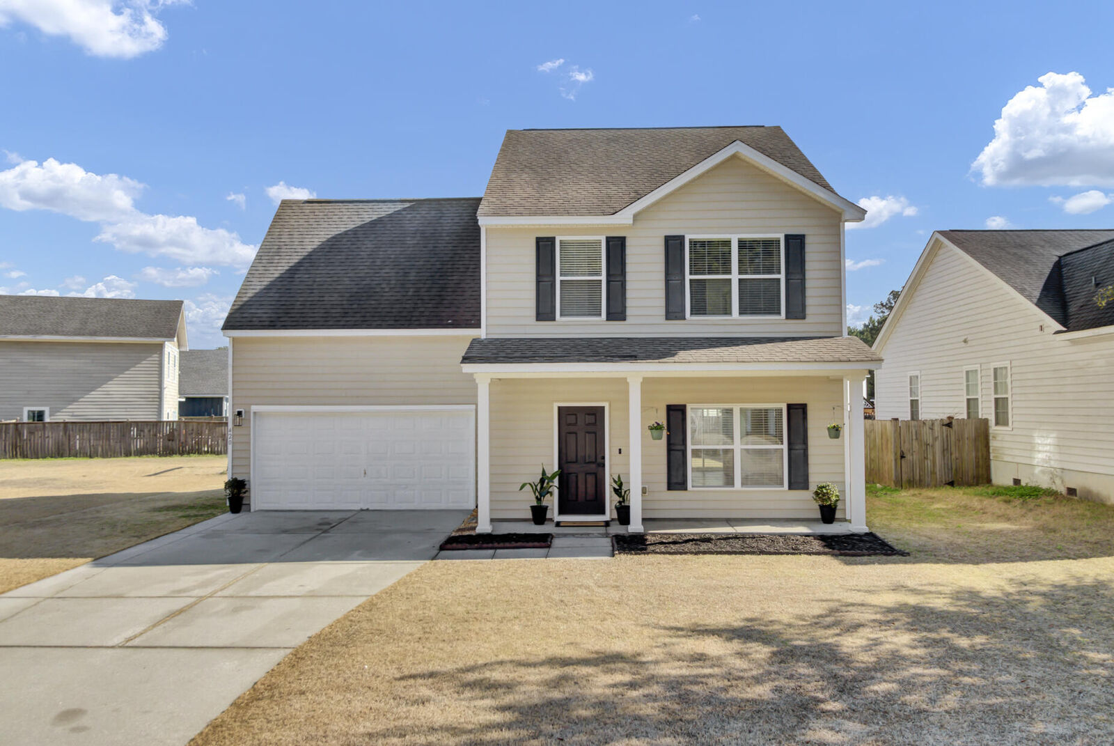 Property Photo:  420 Sablewood Drive  SC 29450 