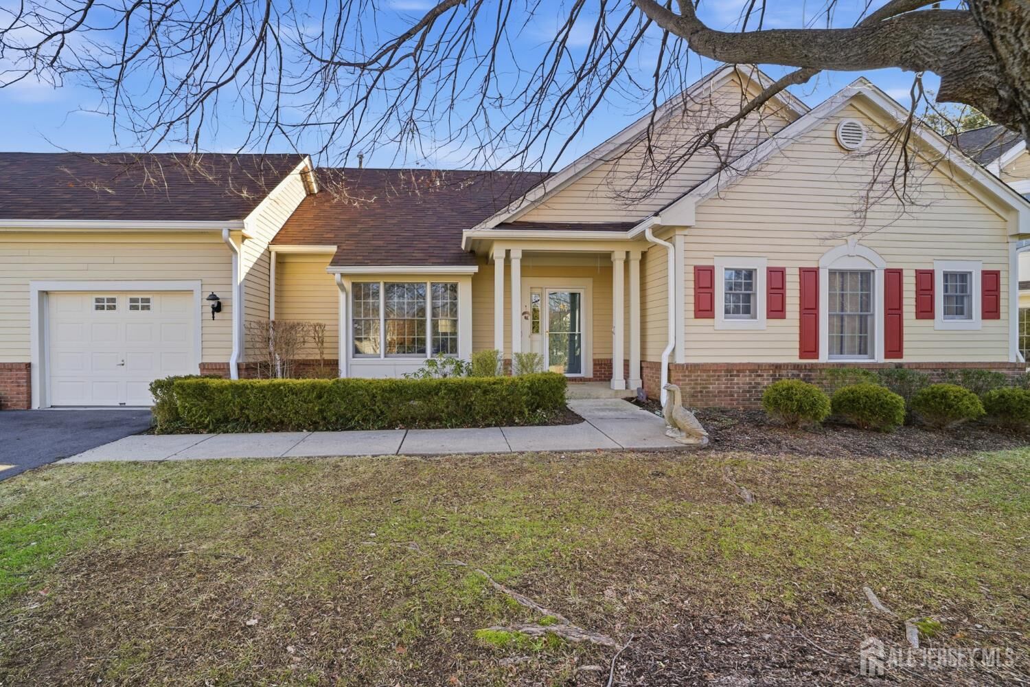 Property Photo: 47 Hedge Row Road NJ 08540